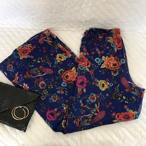 Floral wide leg pants